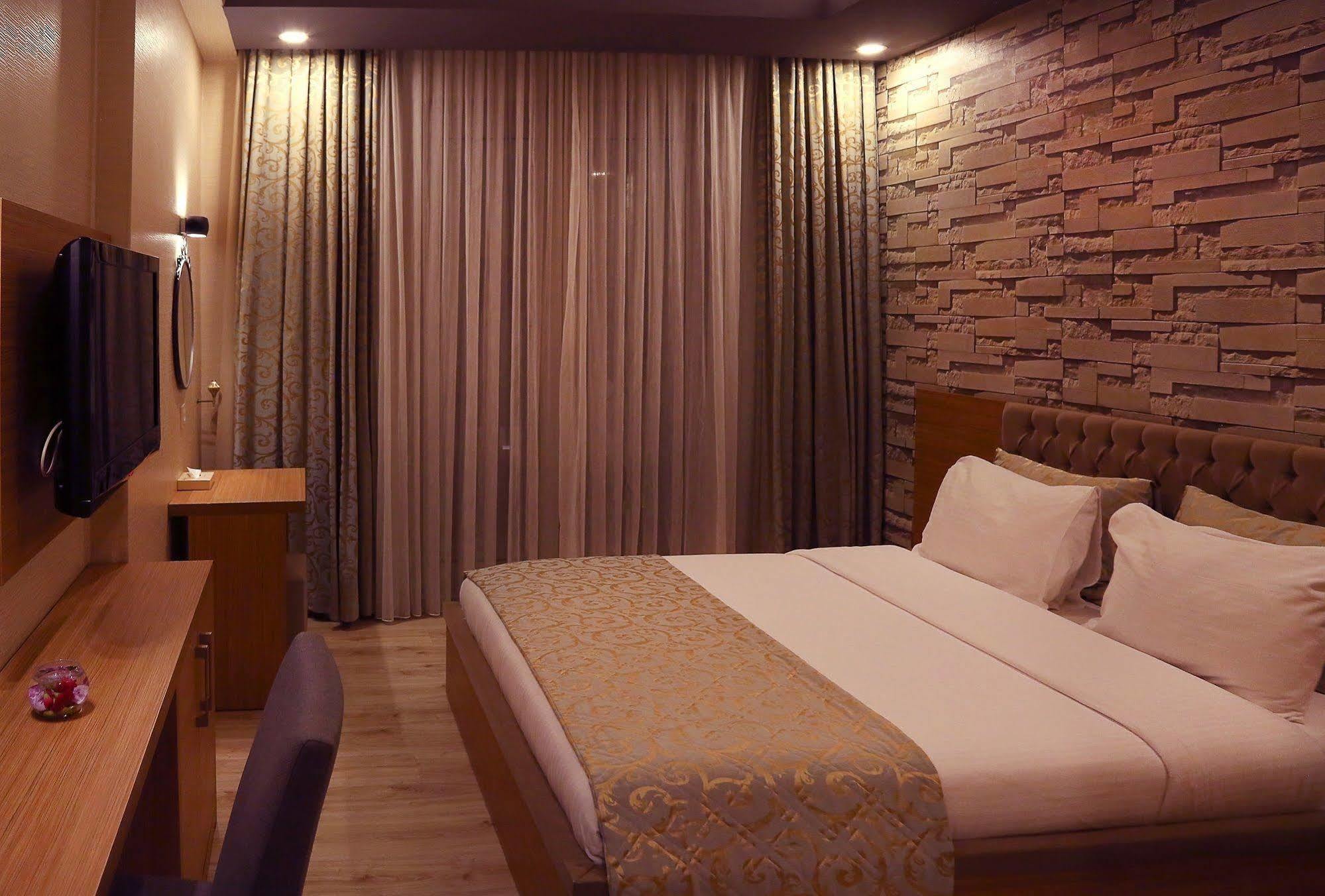 Imperial Park Hotel Izmit Exteriér fotografie